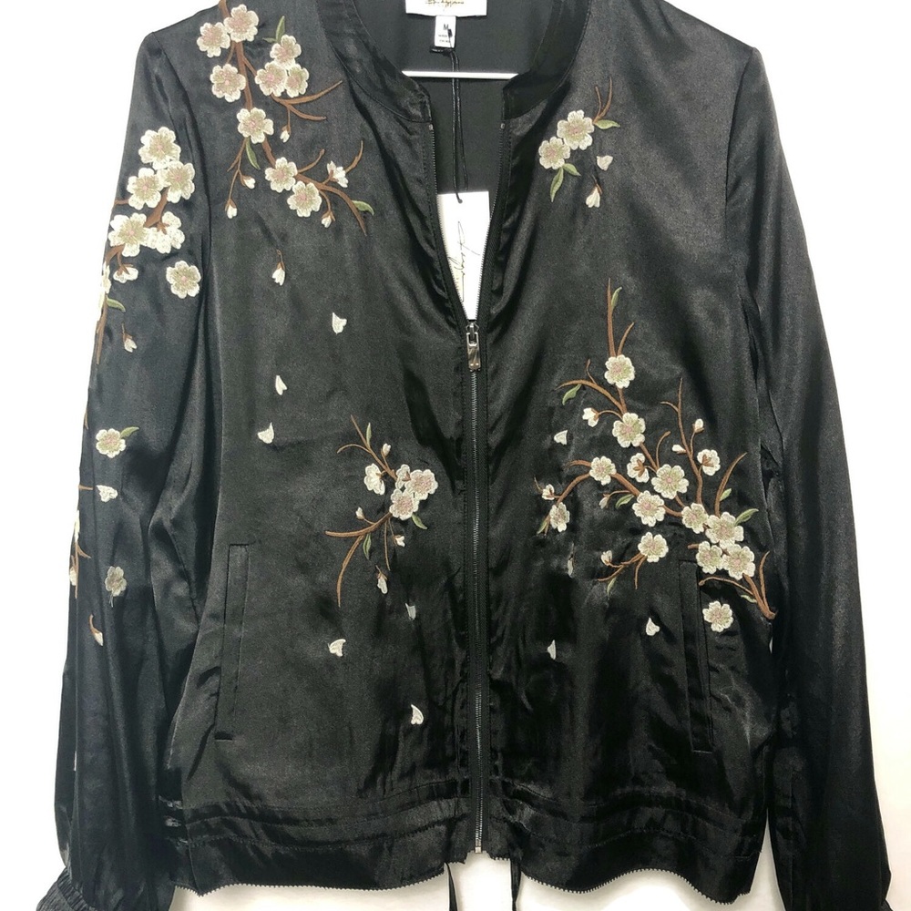 NWT Daya by Zendaya Black Soft Embroidered Zip Jacket   M
